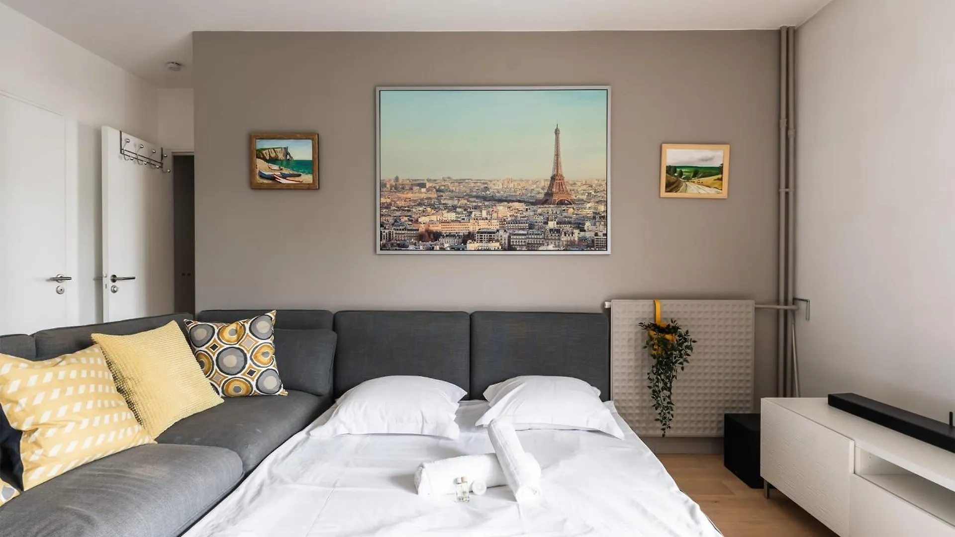 Appartement Servan - Welkeys Paris 0*,  France